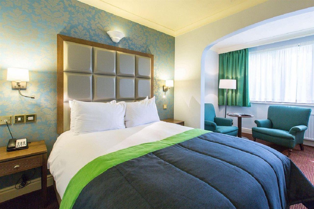 Stratford Manor Hotel Kültér fotó